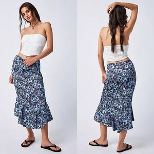 Free People Everything’s Rosie Floral Midi Skirt Blue Black – Size 4